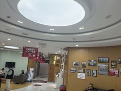 -雅悦齿科(顾村公园店)