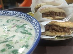 羊杂汤-穆得·老周家牛肉烧饼(普利街店)