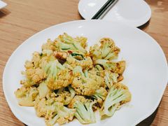 小炒菜花-金岳台私汤温泉度假山庄·创意餐厅(昌平十三陵店)