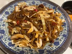 泡菜粉丝-刘胖子家常菜·蹄花焖藕(中央花园店)
