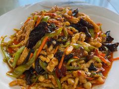 鱼香肉丝-颐和海鲜饺子