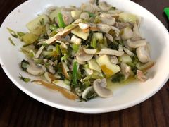 雪菜蘑菇-十碗头(诚信路店)