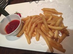 -多佐KTV(北京富力广场购物中心店)