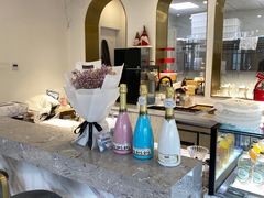 -Fridi Patisserie Cafe