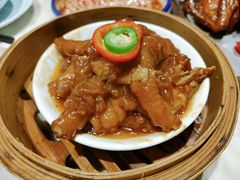 -广东大厦酒店(广州北京路步行街纪念堂地铁站店)