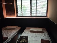 -泰·菩提树下[泰式按摩x精油SPAx肩颈头疗](新景店)