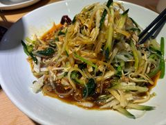 -关东小磨东北菜(上海长风大悦城店)