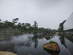 -罗红摄影艺术馆