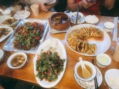 -小厨子私房菜·云南美食店