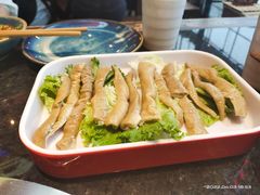 -三个四川人火锅(华联商厦店)