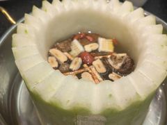 -得意咚瓜·顺德鱼生·冬瓜火锅(深圳首店)