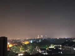 -顽啤熊·酒客酒馆(苏城夜景必选店)