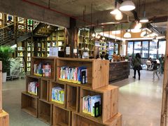 -香洲区图书馆(乐士文化区店)