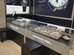 -亨吉利世界名表中心(砂之船奥莱店)