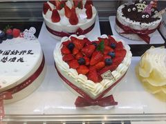 -花花卷卷·鲜食蛋糕(静安久光百货店)