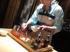 可爱小姐姐-余欢领鲜火锅(新街口店)