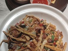 砂煲腊味茶笋-同乐馆(阳光店)