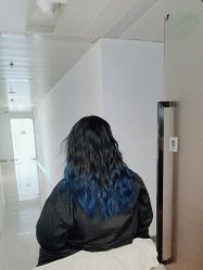 -TOP HAIR SALON