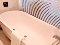 -苏州金鸡湖中茵皇冠假日酒店