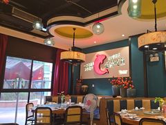 -黄泥岗·地道湖北菜(奥特莱斯店)