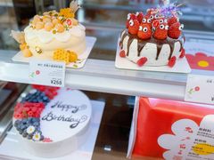 -花花卷卷·鲜食蛋糕(静安久光百货店)