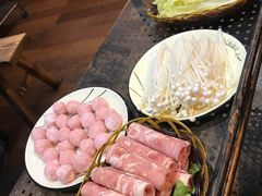 -三里屯土灶炖公鸡地锅鸡(江东店)