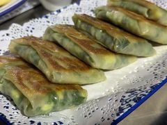 三鲜韭菜盒子-向民炒鸡老店(金泰华府店)