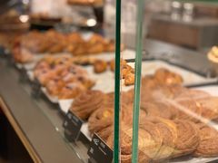 -星巴克(港汇1号办公楼店)