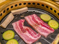 -蚂蚁洞·烤肉大营地(上海静安大悦城店)