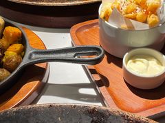 -阿妮叶李(光谷世界城店)