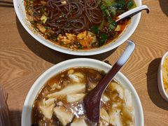 -三好食堂(煎饺·馄饨·肉饼米线·盛世广场店)