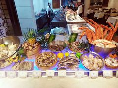 自助取餐区-广东嘉华大酒店·季花铁板烧餐厅