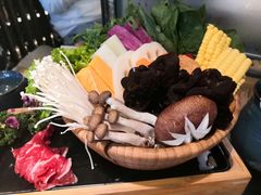 -湊湊火锅·茶憩(上海合生汇店)