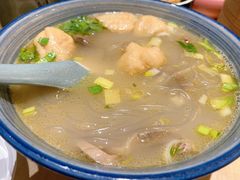 金陵鸭血粉丝汤-弄堂小笼包(西青中北永旺购物中心店)