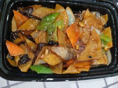 -八大碗·地道东北菜(白塔堡店)