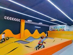 -Kiddo趣多儿童滑步车骑行会(宏泰广场店)