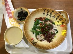 -桂林小吃街(桂林国际机场店)