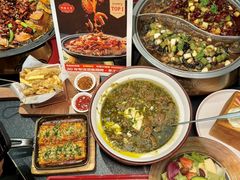 -辣尚瘾·烤鱼·新川菜(牡丹园直营店)