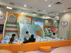 -孩子王童乐园(上海青浦吾悦广场店)