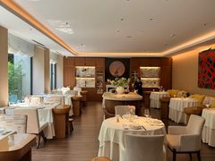 -漾亚·雍雅合鲜(桐梓林店)