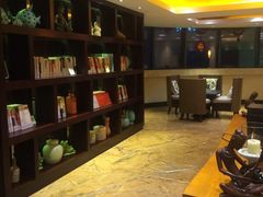 -深圳罗湖东门步行街亚朵X酒店