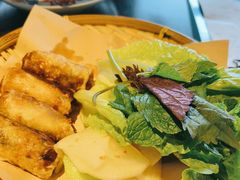 -大头虾越式风味餐厅(光明广场店)