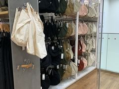 -优衣库(长沙国金中心店)