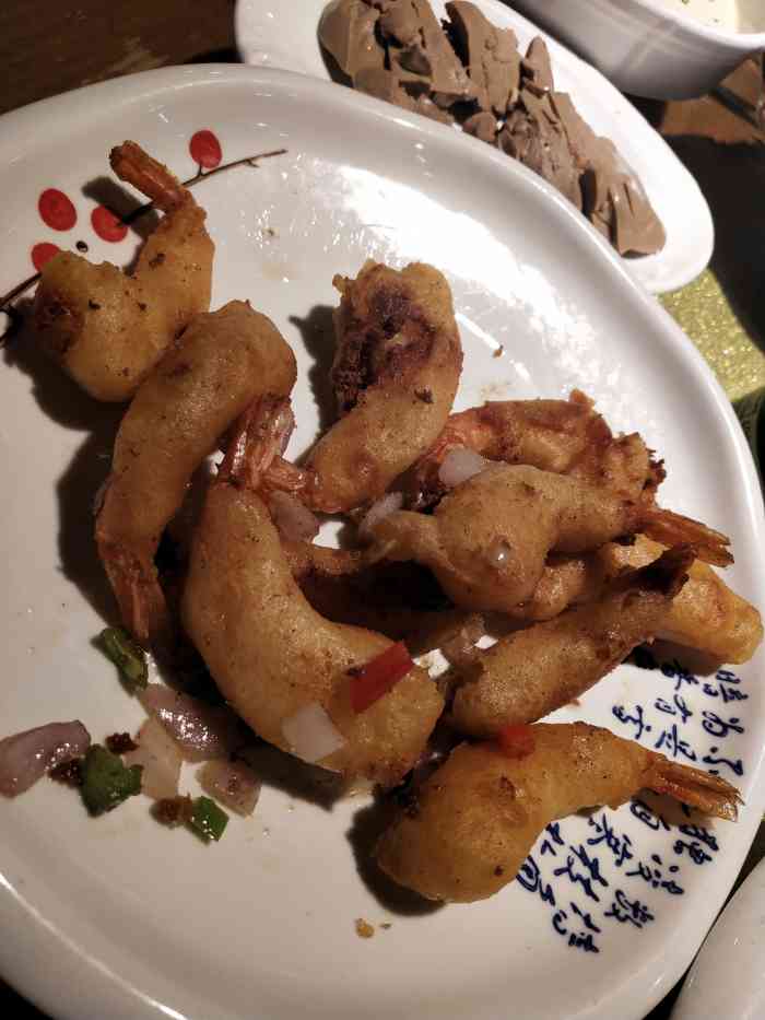 大米缸1975餐厅-"地点在春江花城附近,东裕新村站下,往里头.