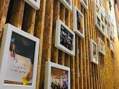 -新华里咖啡书吧(新华书店小寨店)