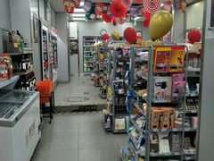 -便利蜂(河东区十一经路68号店)