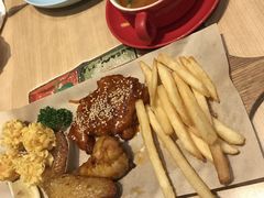 -必胜客(上海新南方商城PH店)