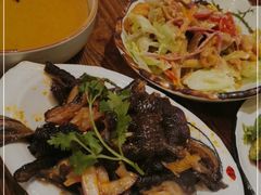-胡桃里音乐酒馆(环亚凯瑟琳广场店)
