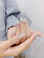 -樱织日式美甲美睫