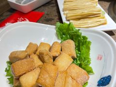 鱼豆腐-小龙坎老火锅(北京三里屯店)
